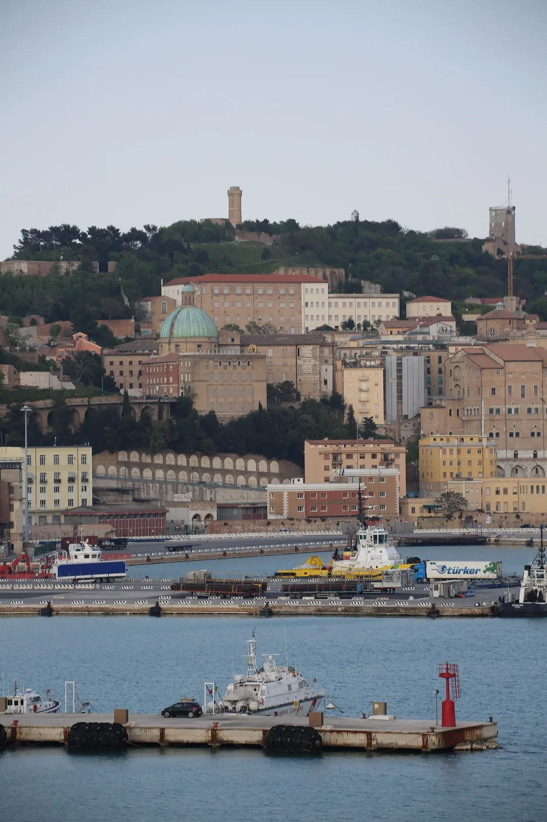 Stadtansicht von Ancona – Medizinstudium in Ancona