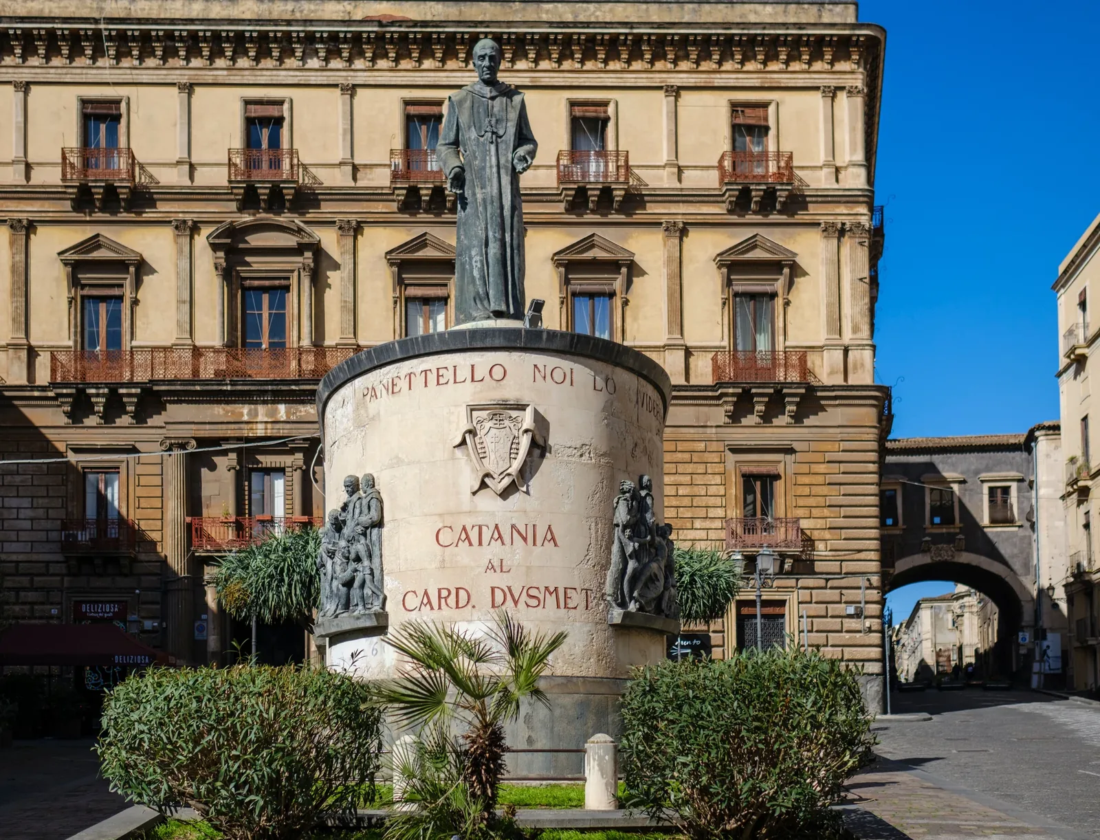 Stadtansicht von Catania – Medizinstudium in Catania